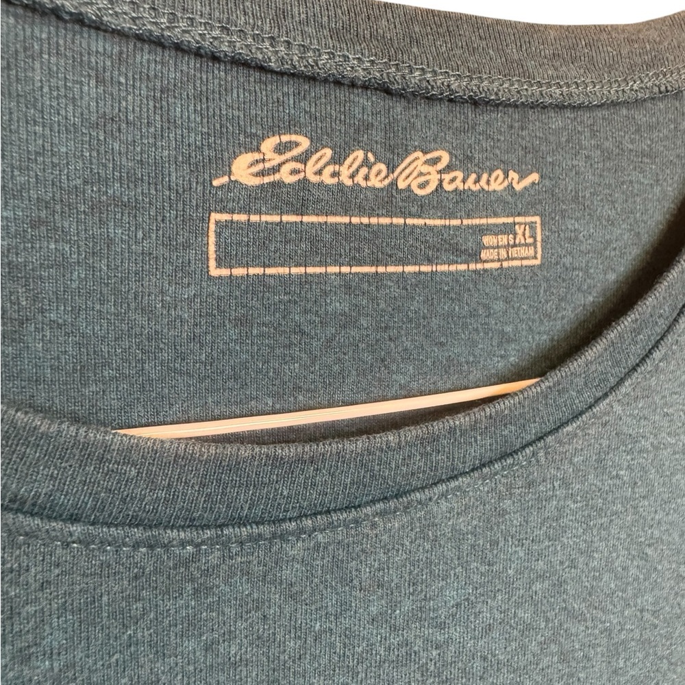 Eddie Bauer Short Sleeve Tee in Dark Teal Size XL - Picture 2 of 6